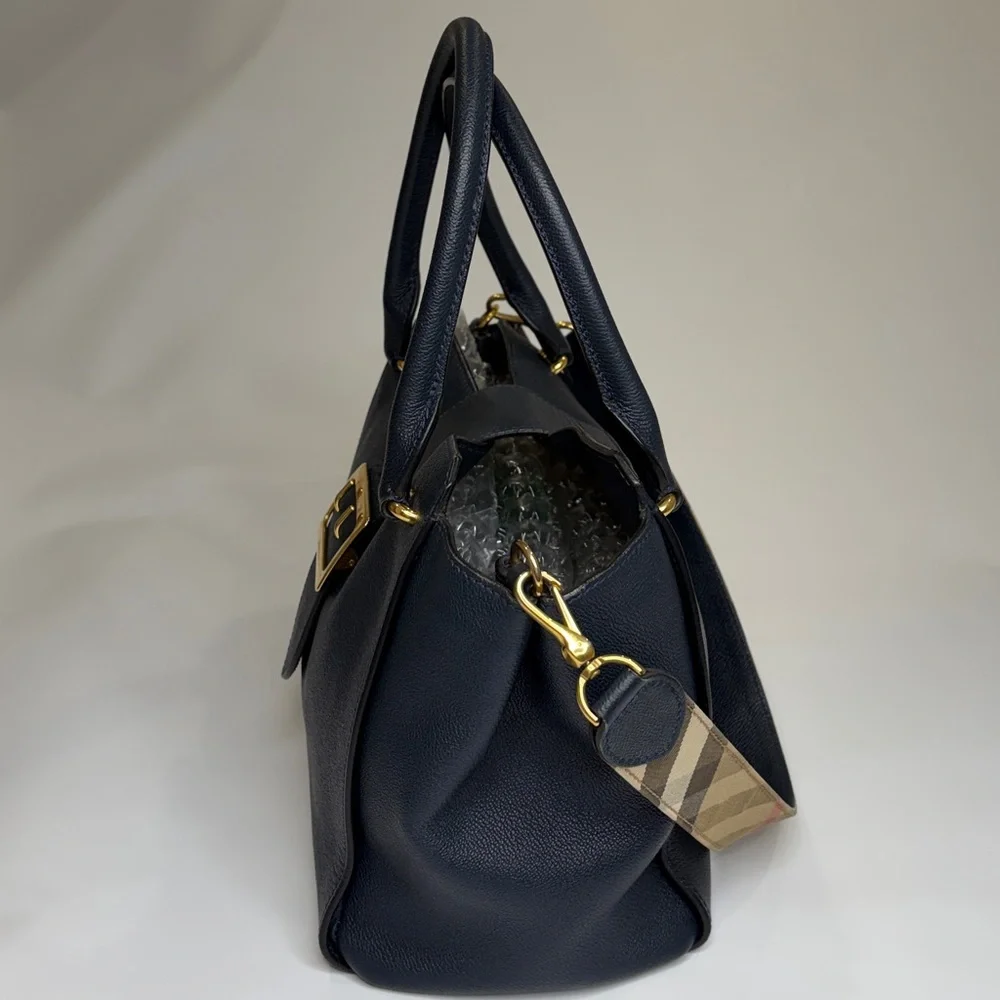 BURBERRY Blue Grained Leather Medium Buckle Tote Bag - Picture 10 of 16